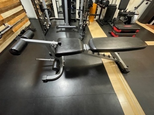 ※定価8万円※ インクラインベンチ　レッグカール付き　筋トレ
