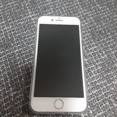 iPhone8　au　本体