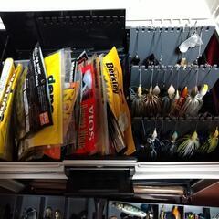 ほぼ未使用ルアー＆タックルボックス