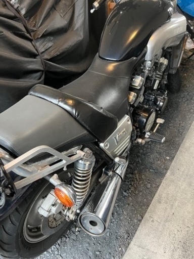 vmax1200アメリカ仕様 逆車 車検付き vmax1200アメリカ仕様 逆車 車検