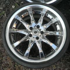 １９インチ、ワーク・シュバートＳＣ、深リム、８.５Ｊ、９.５Ｊ、245/35、114.3　５H