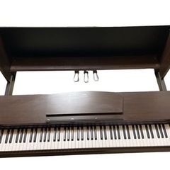 YAMAHA 電子ピアノ(YDP-140) (分解可能で車で運べます) YAMAHA 電子ピアノ(YDP-140) (分解可能で車で運べます)