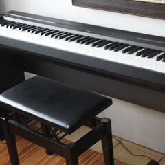 YAMAHA P-45 電子ピアノ 木製スタンド、椅子、ペダルの...