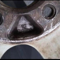 AVS VS6  7-16+30 1143-5  タイヤ付き2本