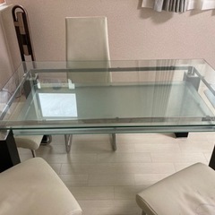 ニトリ　ガラステーブル&ニトリの椅子4脚セット