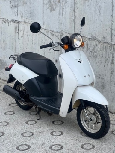 大人気セール‼️燃費よしバッテリー新品✨前後タイヤまだまだ山ありオイル交換済み♻️人気のホワイトカラー♪ AF61 トゥデイ✴