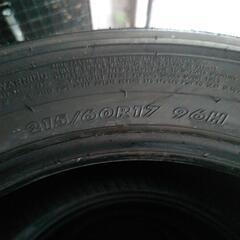 215/60/17未使用タイヤ！