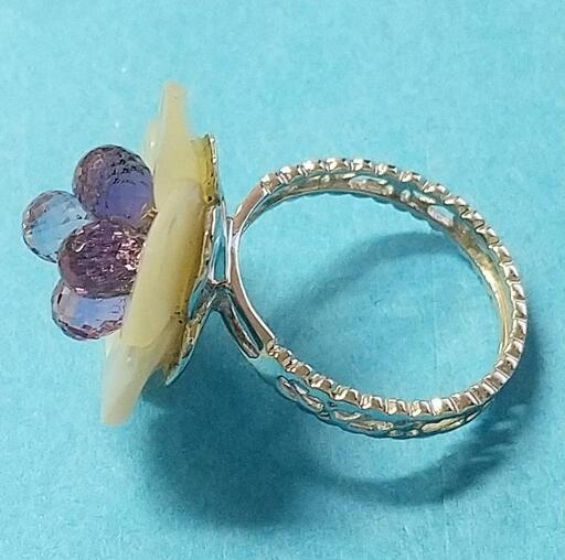 シェルに抱かれて アメジストリング K18WG製 - その他 