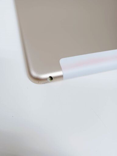 iPad 第5世代 MPG42J/A (A1823) 32GB