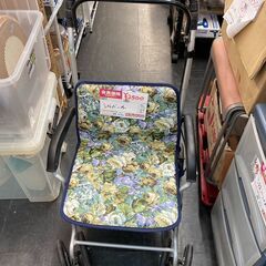 ☆中古￥2,500！【会員価格￥2,500】シルバーカー　家具　...