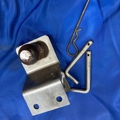 ランクル100ヒッチメンバー　タグマスター