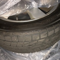 スタッドレスタイヤ 225/55r18 4本 ホイール付き