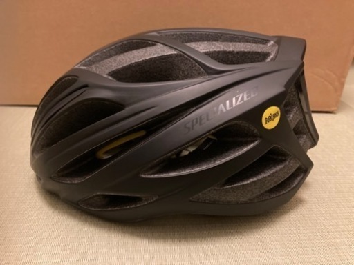 自転車用ヘルメット　SPECIALIZED  ロードバイクにも