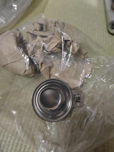 近江八幡市より、特大火鉢、丸太クリ抜き品、サイズ115 95 23㎝ 近江八幡市より、丸太くり抜き、特大火鉢、サイズ115 95 23（桐