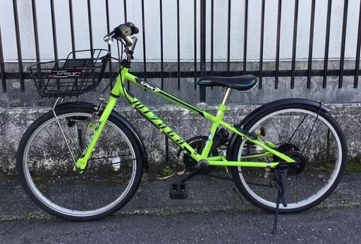 ＜整備・良品＞MIYATA ミヤタ・スパイキー・クロスバイク風 20インチ・ジュニア自転車  シマノ変速 6段シフト・ 鍵付き・お手入れ済みでピカピカ♪ 整備・良品＞MIYATA ミヤタ・スパイキー・クロスバイク風 20インチ