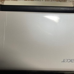 お話中　中古ACER Aspire one KAV60 白