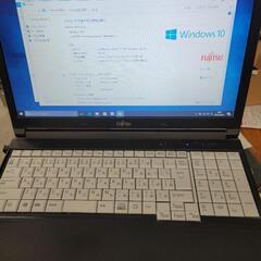 富士通ノートパソコン　LIFEBOOK A576/PX　FMVA...