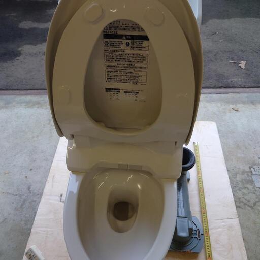 TOTO一体型便器　リモデル　HV