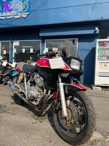 SUZUKI KATANA400 分割可能！ 刀400がダサいと言われる3つの理由と
