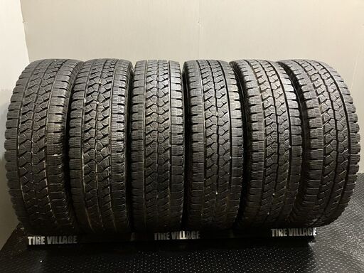 ＢＳ　Ｗ９７９　２２５/８５Ｒ１６　スタッドレス 新品 BS BLIZZAK W979 225⁄85R16 121⁄119L LT 16インチ ライトトラック