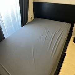 IKEA セミダブルベッド
