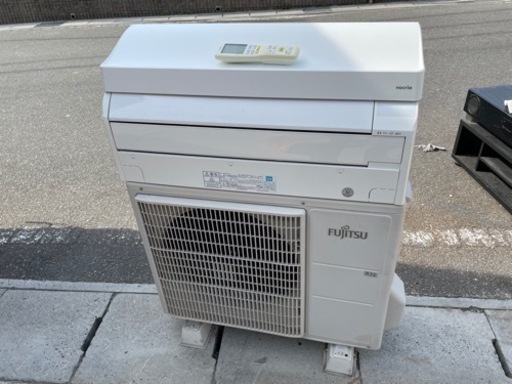 値下げ⭐︎FUJITSU  5.6kwエアコン　AS-M56D2W 2014年製