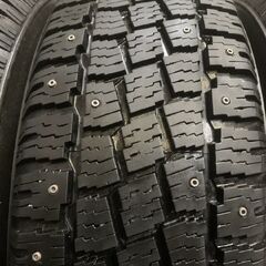 HANKOOK ZOVAC HPW401 215/70R15 15インチ スパイクタイヤ 4本 バリ溝