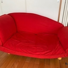 2人掛けソファー　赤　リクライニング　ソファーベッド