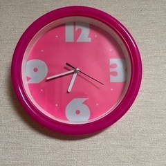 【お話中】ピンクの掛け時計