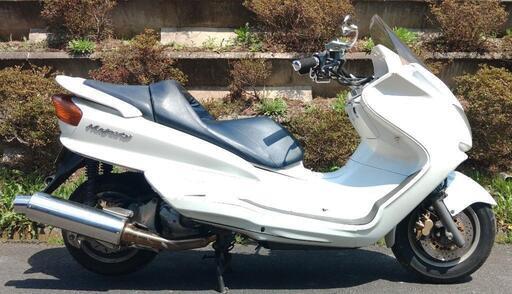 マジェスティ250　2型　プラグ・バッテリー新品　(1851)