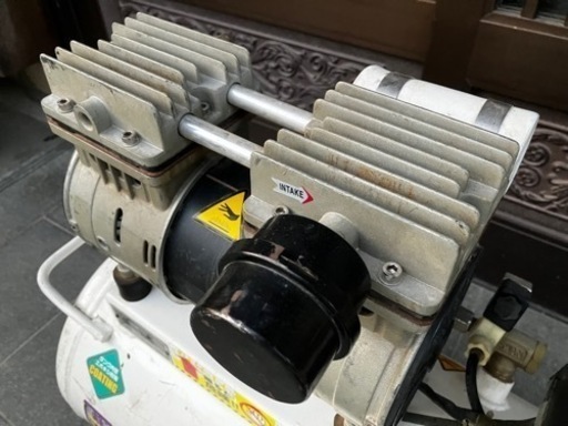 商談中】プロスタイル 30L コンプレッサー 100V