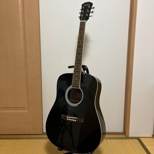 アコースティックギター2本