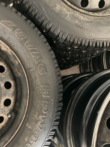 スパイクタイヤ　12インチ　ハンコック　軽自動車等