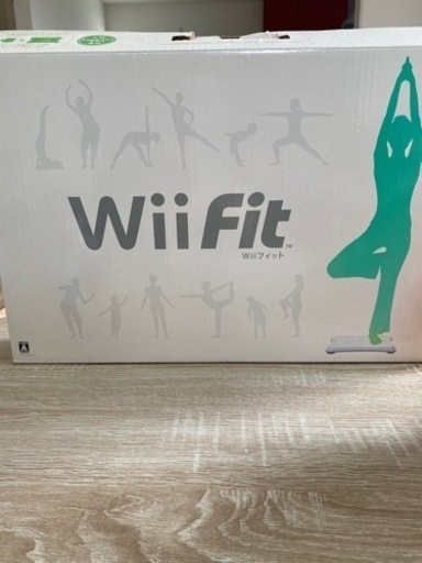Wii本体＋ソフト4本セット 等 - メルカリ wii本体 ソフト4本セット