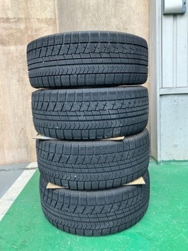タイヤ、ホイール スタッドレスタイヤとホイールのセットです。岸和田 