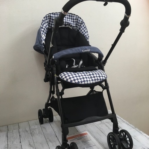 コンビ スゴカルα 4キャス compact エッグショック HS チェッカードネイビー