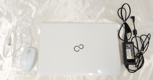 【使用時間1896時間】富士通 LIFEBOOK AH77/S Corei7 4712HQ i７-4712HQ CPU @ 2.3GHz フルHD 1TB 8GB Blu-ray タッチパネル FMVA77SW