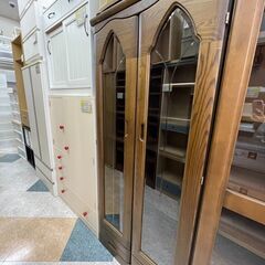 💚ブラウンカラー本棚 ✨定価￥49,800✨ 引き出し収納付き 書庫 おしゃれなガラス扉💚3493