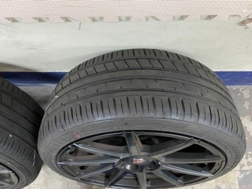 ☆クラブリネア18インチ タイヤ225/40/18 バリ山 BMWに入ってまし