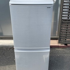 SHARP シャープ　冷凍冷蔵庫　SJ-D14D-S 2018年製