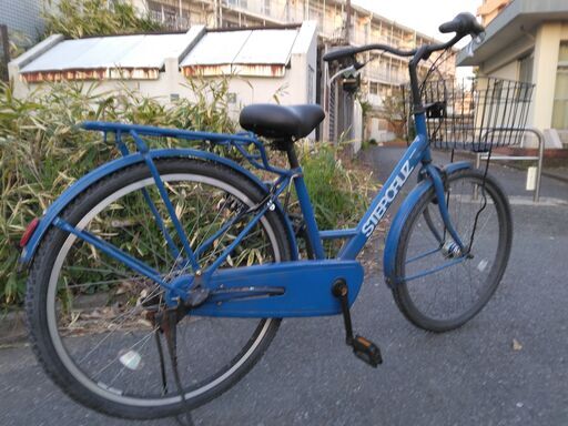 ブリジストン　２６インチのお洒落な自転車です。内装３段ギア付き、ＬＥＤオートライト付きです。