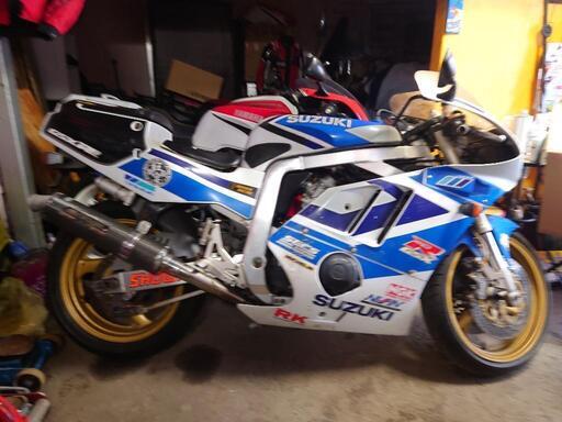 旭川発!☆SUZUKI!GSXR400R!GK76A型!希少SP-2!!ヨシムラS/O付きの90年最終形態モデル!!!