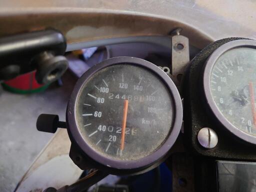 旭川発!☆SUZUKI!GSXR400R!GK76A型!希少SP-2!!ヨシムラS/O付きの90年 旭川発!☆SUZUKI!GSXR400R!GK76A型!希少SP-2!!ヨシムラS/O付きの90年