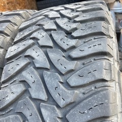 希少　バリ山　TOYO OPENCOUNTRY M/T 305/70R16 124/121P 10PR 2019年製　16インチ　ランクルなど