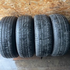 TOYOTA CROWN クラウン　純正　アルミホイール　バリ山　YOKOHAMA 夏タイヤ　215/60R16 2011年製　16インチ