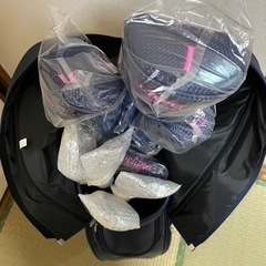 (譲り先決定)新品！BLOOMゴルフセット！