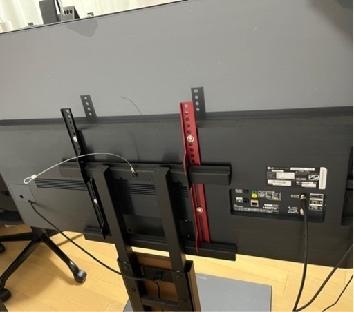 傷あり LG 48型 有機EL&EQUALS イコールズ 壁寄せテレビスタンド WALL V2 ロータイプ ウォールナット 傷あり LG 48型 有機EL&EQUALS イコールズ 壁寄せテレビスタンド WALL