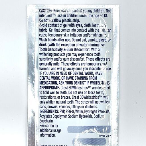 【新品・未使用・配送可】Crest 3D Whitestrips Professional Effects At-home Teeth Whitening Kit Level 18 Whiter