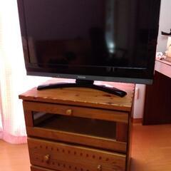 東芝　REGZA 32インチテレビ　TV台込