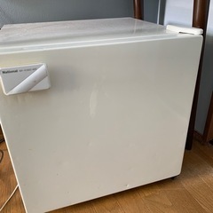 【ネット決済】小型冷蔵庫　パナソニック